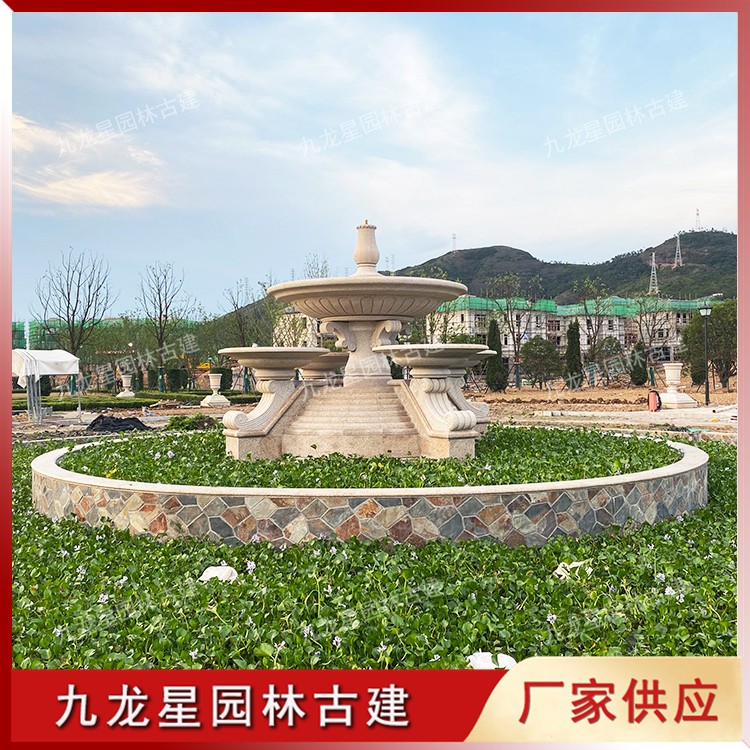 1622269409212728.jpg 黃銹石石雕水缽圖片